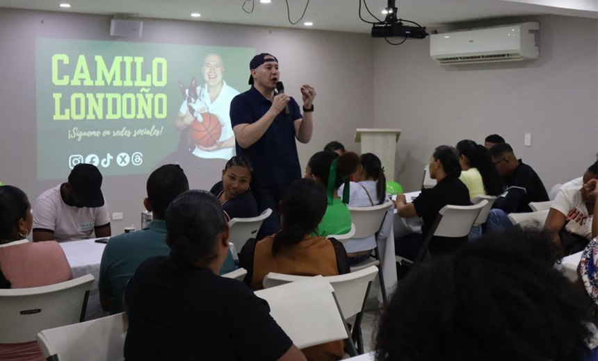 Más de 500 ciudadanos participaron en la rendición de cuentas del representante Camilo Londoño en Urabá