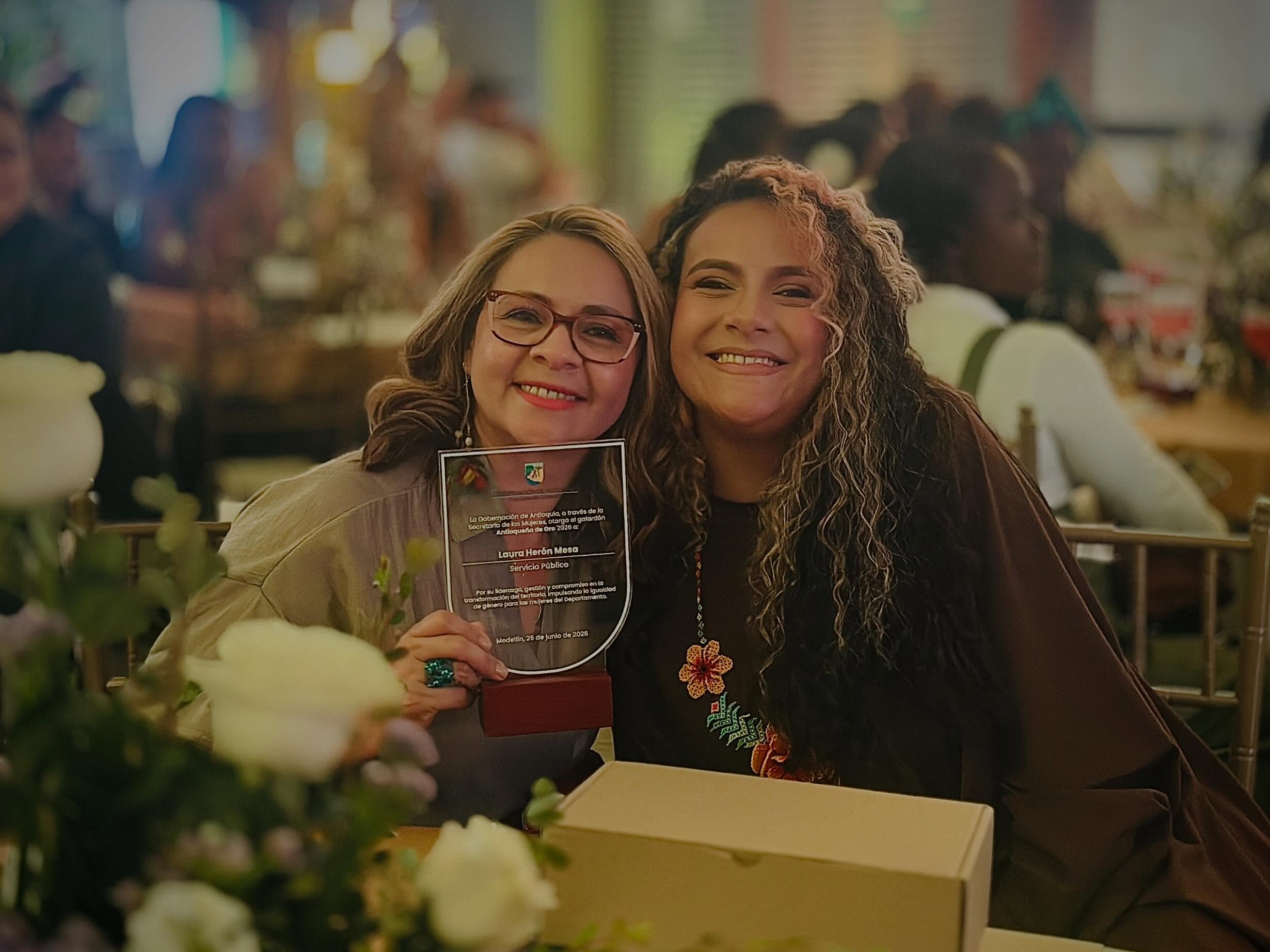 Concejala Laura Herón es reconocida como Antioqueña de Oro 2026